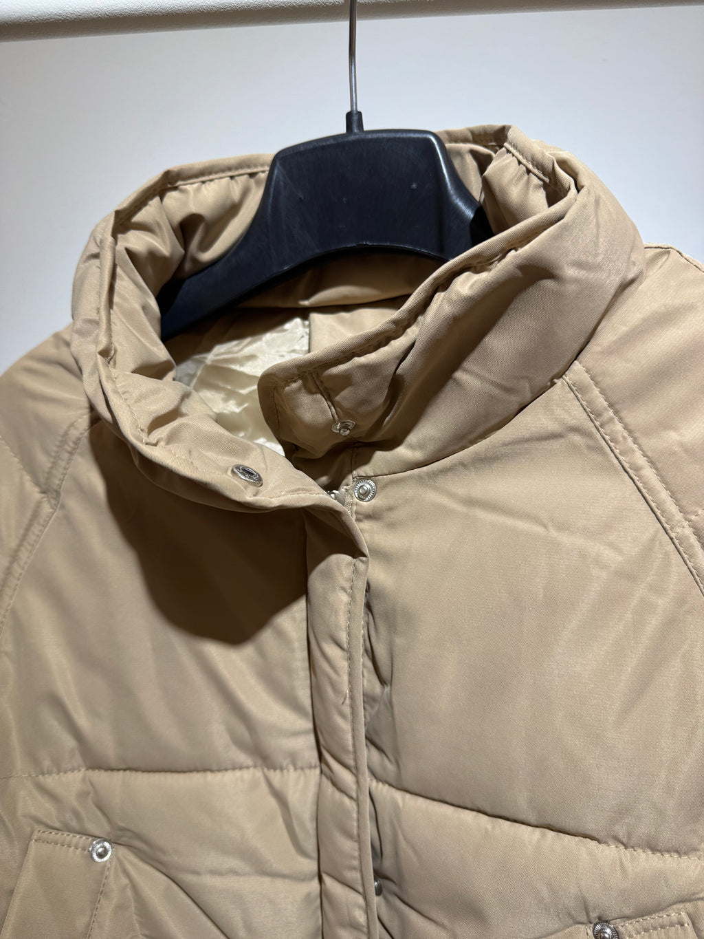 Bomber beige
