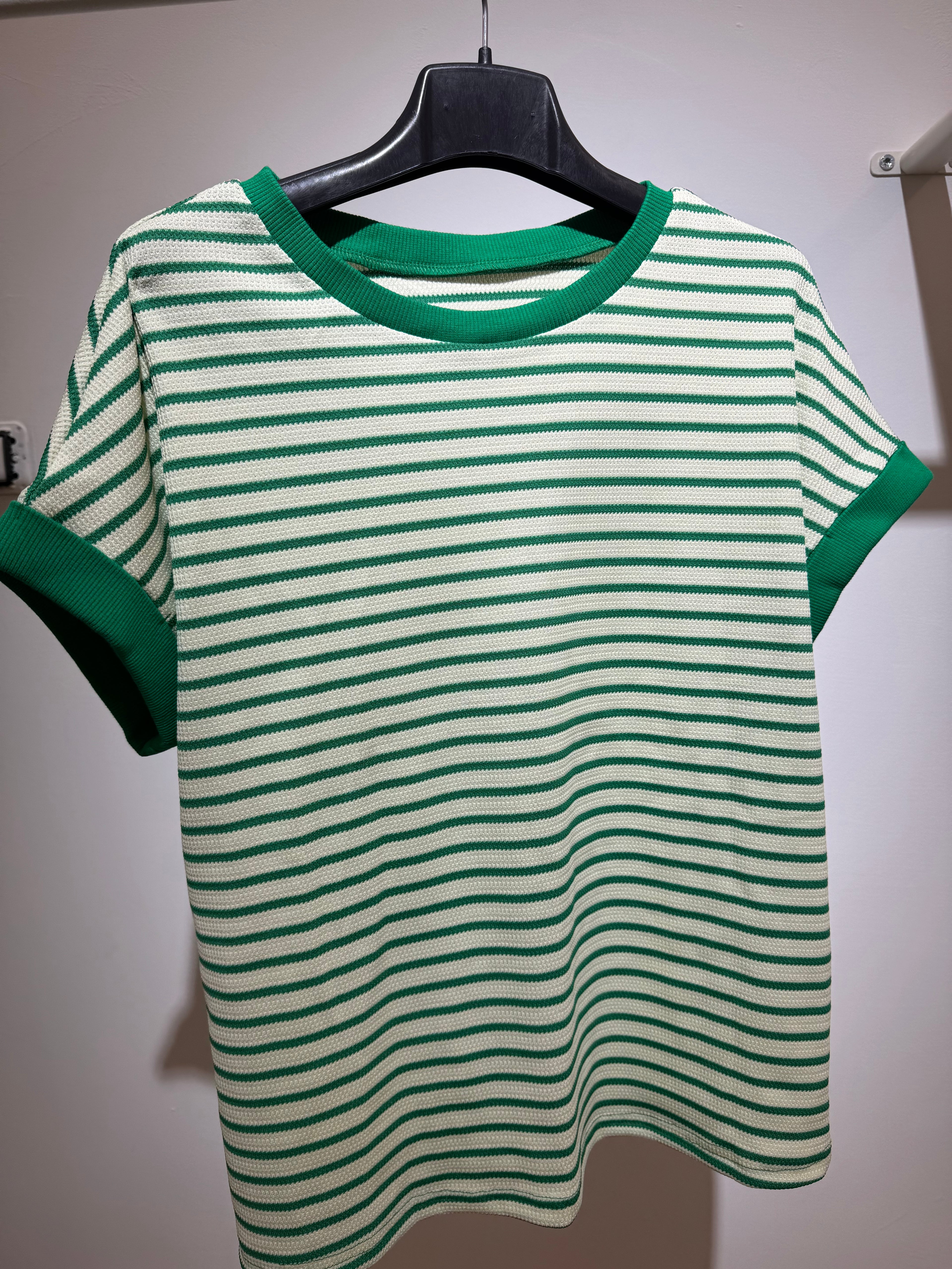 Shirt green